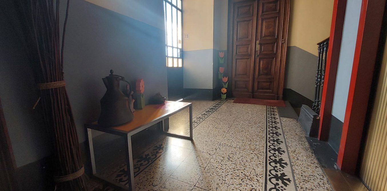 CORSO VITTORIO EMANUELE , PRESSI CORSO RE UMBERTO , BILOCALE ARREDATO EPOCA ASCENSORE