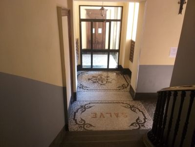 964901233