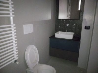 1043711146