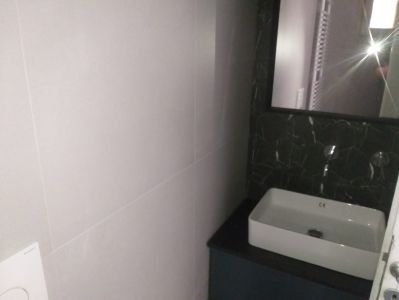 1043711330